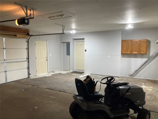 2504 Linwood SW, Cedar Rapids, IA 52404