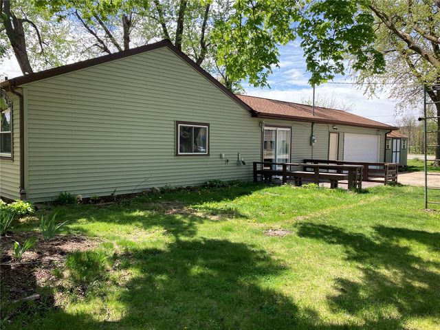 2504 Linwood SW, Cedar Rapids, IA 52404
