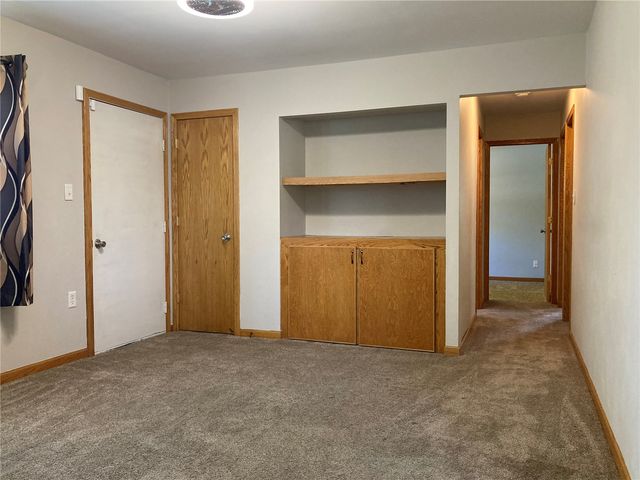 2504 Linwood SW, Cedar Rapids, IA 52404