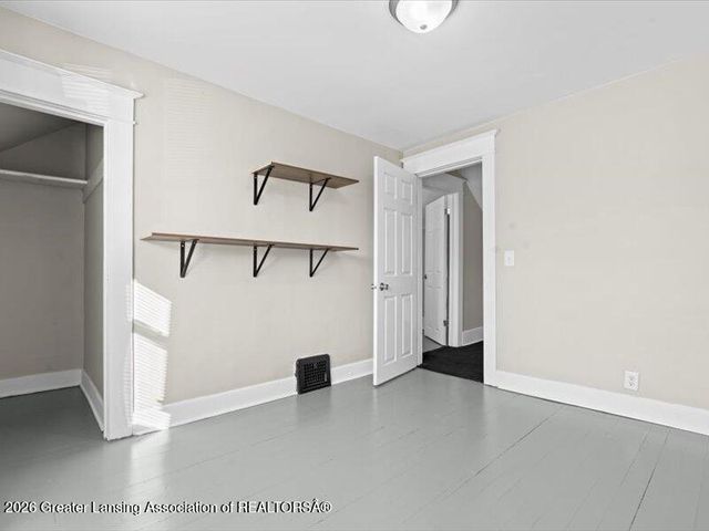 2201 S Pennsylvania Avenue, Lansing, MI 48910