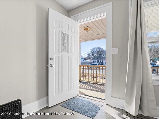 2201 S Pennsylvania Avenue, Lansing, MI 48910