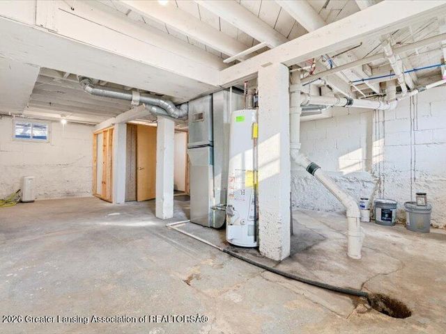 2201 S Pennsylvania Avenue, Lansing, MI 48910