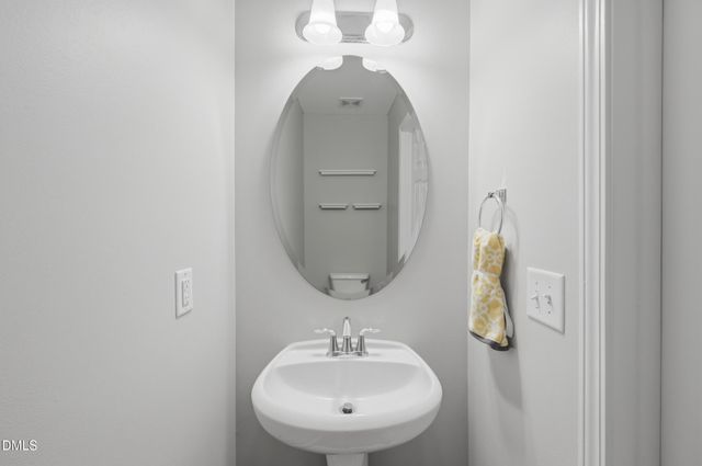 1925 Grassy Banks Drive, Raleigh, NC 27610