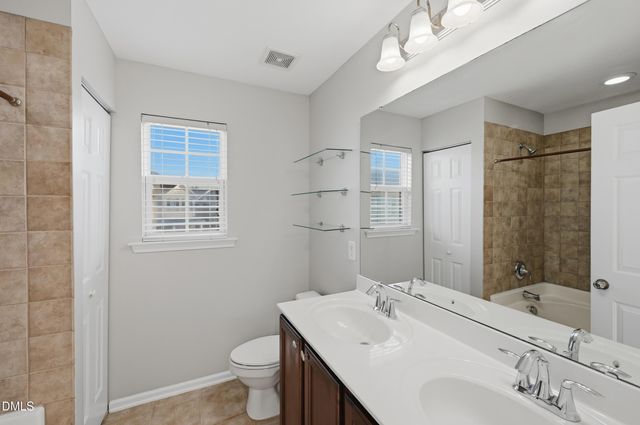 1925 Grassy Banks Drive, Raleigh, NC 27610