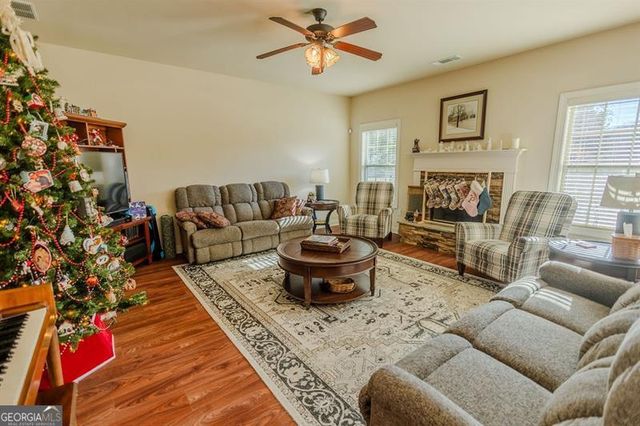 237 Towns Walk Drive, Athens, GA 30606