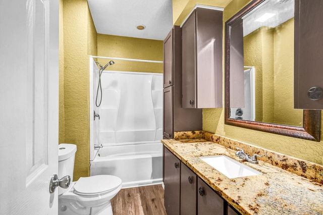 7223 Highland Road, Santa Fe, TX 77517