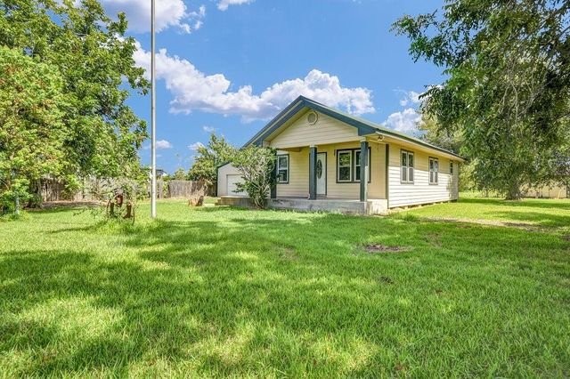 7223 Highland Road, Santa Fe, TX 77517