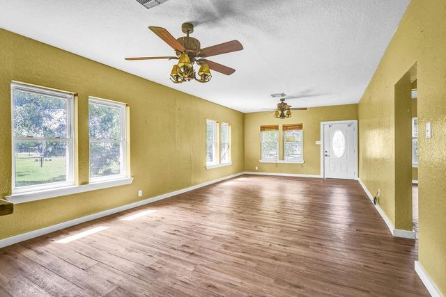 7223 Highland Road, Santa Fe, TX 77517