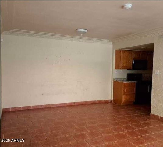 2664 N 43rd Avenue Apt B, Phoenix, AZ 85009