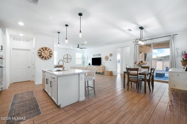 12313 N Sutter Drive, Marana, AZ 85653