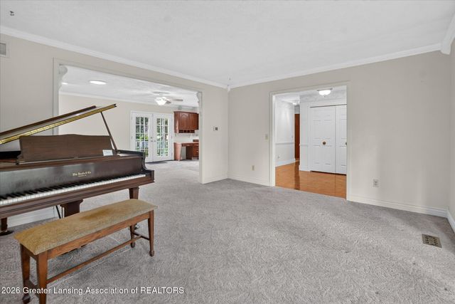 1310 Glenhurst Lane, East Lansing, MI 48823