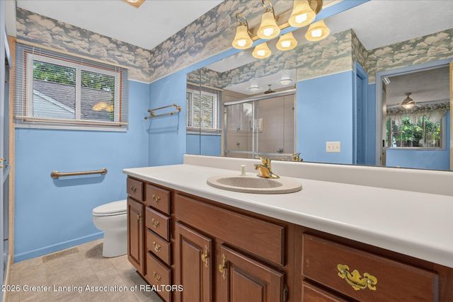 1310 Glenhurst Lane, East Lansing, MI 48823