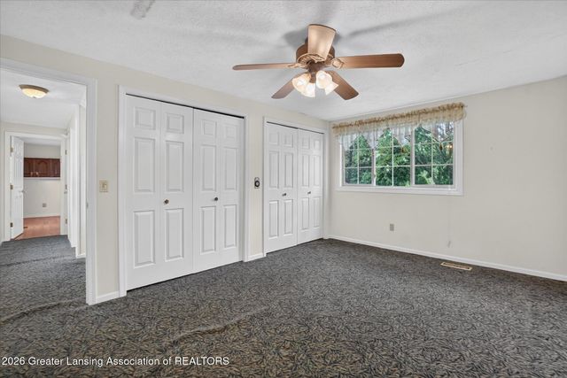 1310 Glenhurst Lane, East Lansing, MI 48823