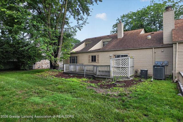 1310 Glenhurst Lane, East Lansing, MI 48823