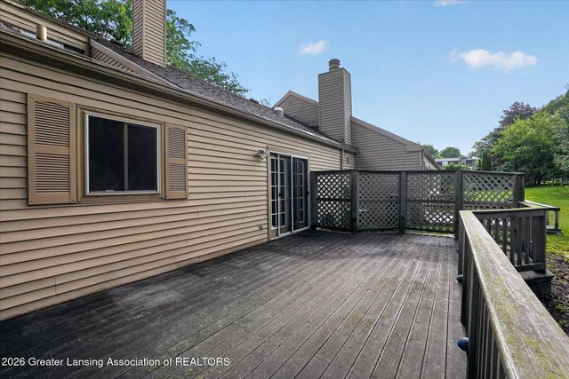 1310 Glenhurst Lane, East Lansing, MI 48823