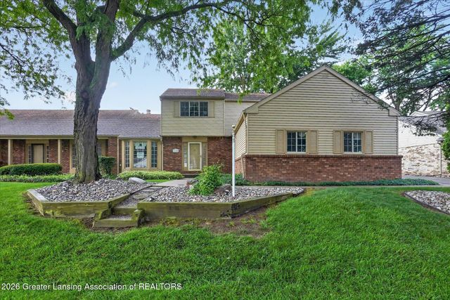 1310 Glenhurst Lane, East Lansing, MI 48823