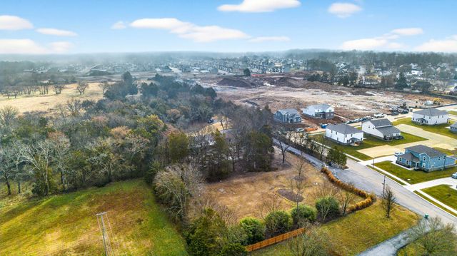 719 Hancock Ln, Lebanon, TN 37087