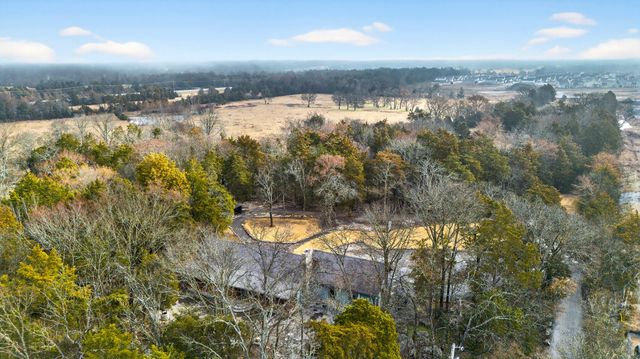 719 Hancock Ln, Lebanon, TN 37087