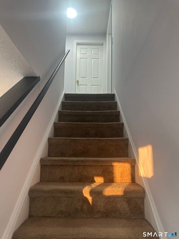 149 Canton Street 18, West Haven, CT 06516