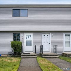 149 Canton Street 18, West Haven, CT 06516