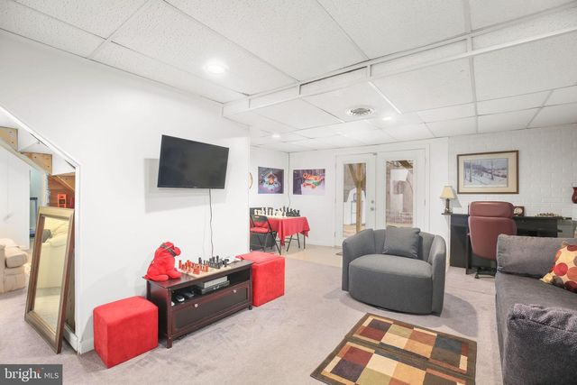 6517 DEERSKIN DR, Fredericksburg, VA 22407