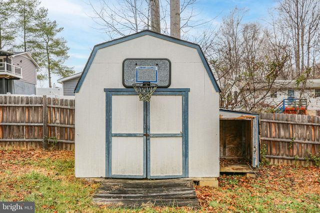 6517 DEERSKIN DR, Fredericksburg, VA 22407