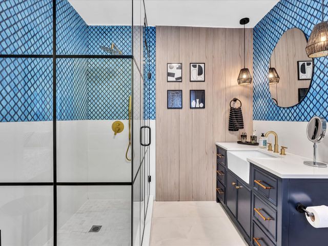 525 Westwood Road, West Palm Beach, FL 33401