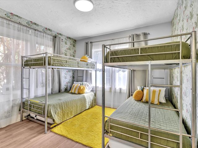 525 Westwood Road, West Palm Beach, FL 33401