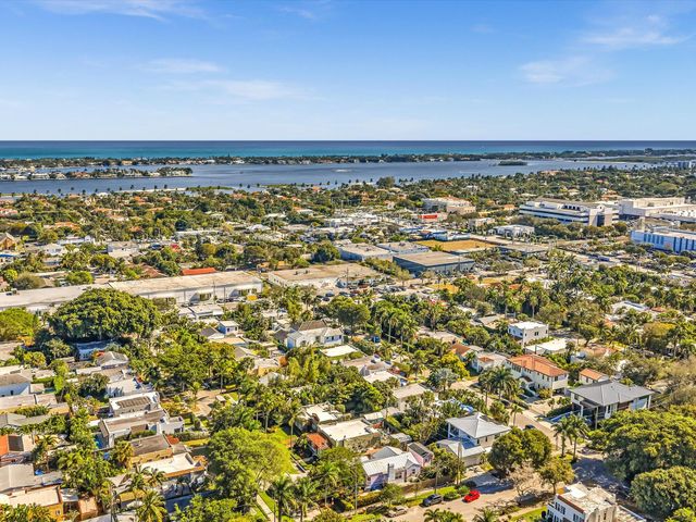 525 Westwood Road, West Palm Beach, FL 33401