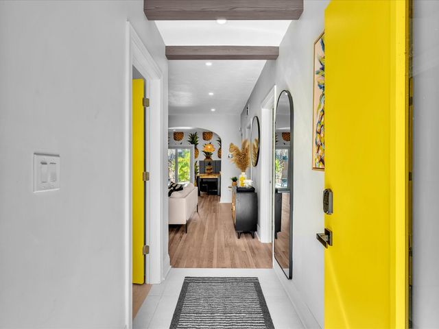 525 Westwood Road, West Palm Beach, FL 33401