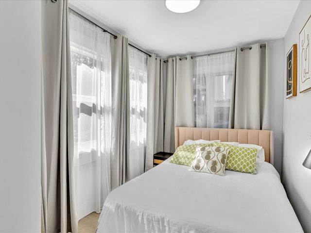 525 Westwood Road, West Palm Beach, FL 33401