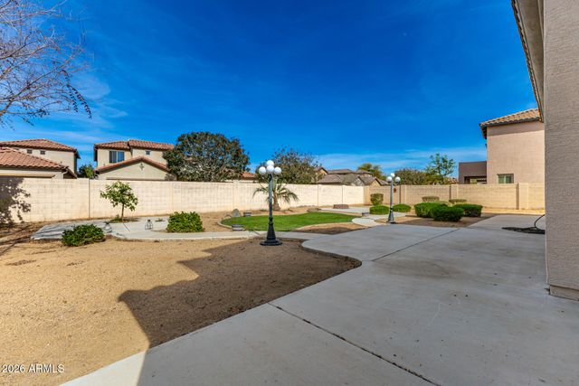 724 W MESQUITE Lane, Litchfield Park, AZ 85340
