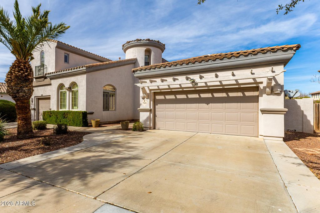 724 W MESQUITE Lane, Litchfield Park, AZ 85340 — photo 4