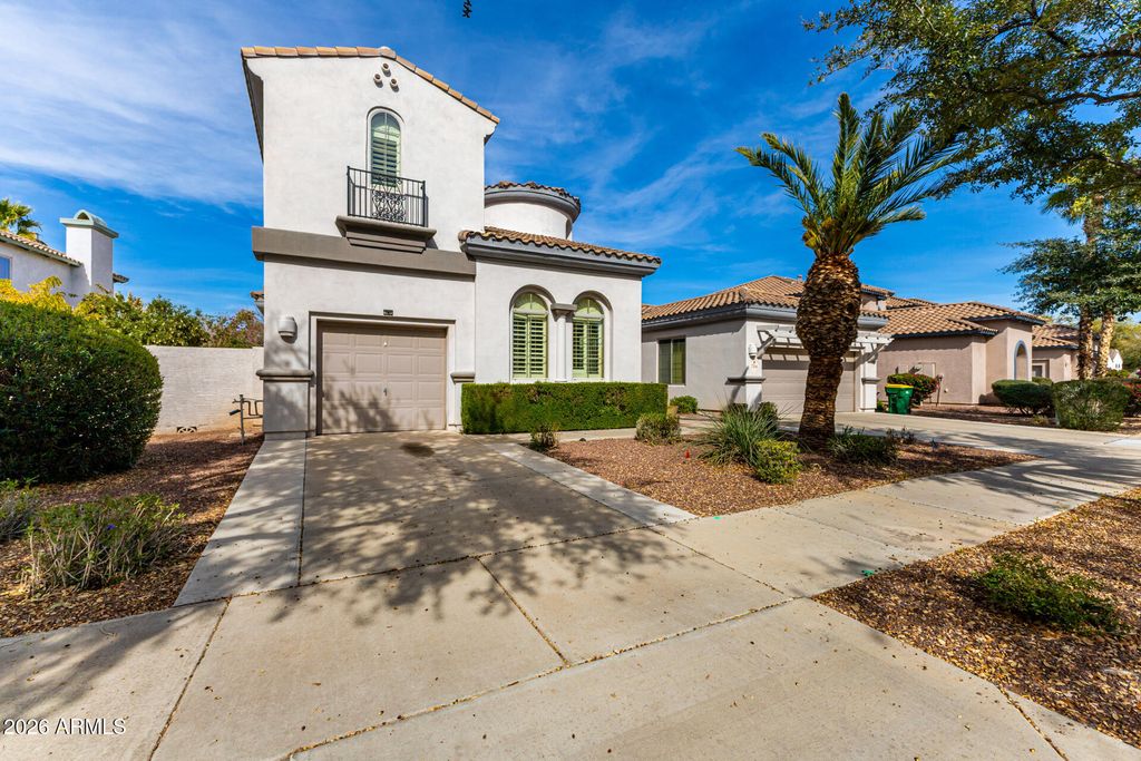 724 W MESQUITE Lane, Litchfield Park, AZ 85340 — photo 5
