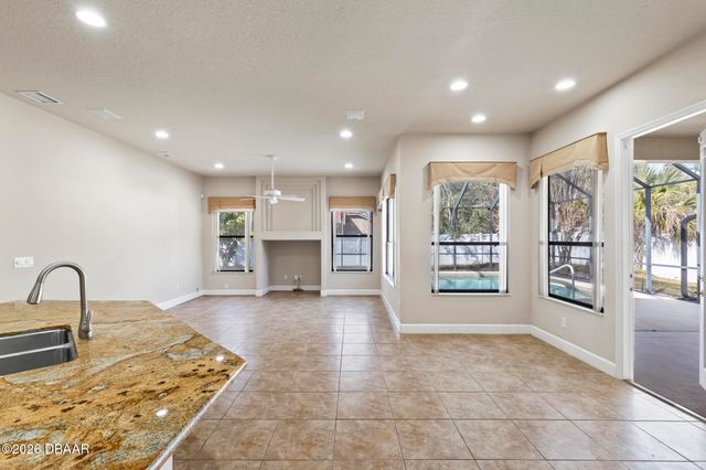 88 Covington Lane, Palm Coast, FL 32137