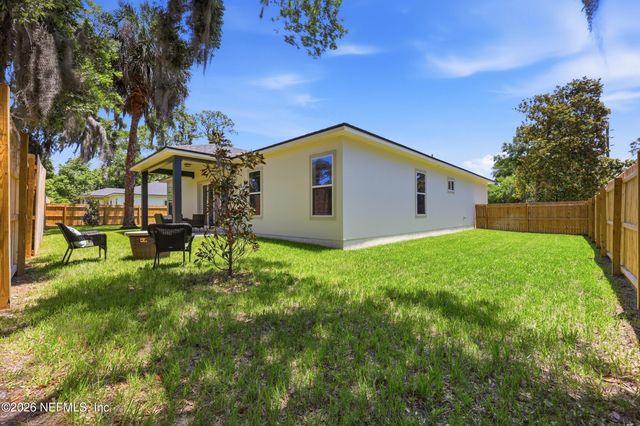 940 ANNA Avenue, Orange Park, FL 32073