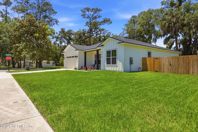 940 ANNA Avenue, Orange Park, FL 32073