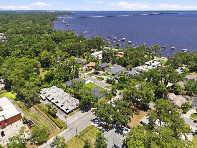 940 ANNA Avenue, Orange Park, FL 32073