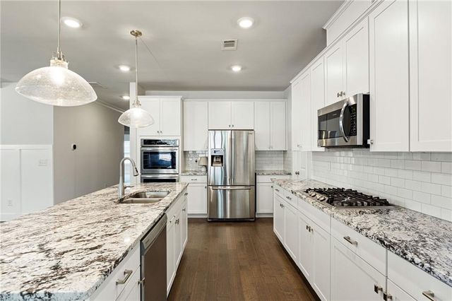 2808 Blandwood Road, Marietta, GA 30064