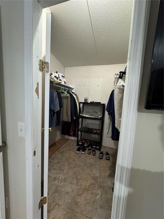 Image 40 of property listing at 18806 MONROE AVENUE, Orlando, FL 32820