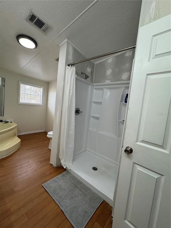 Image 45 of property listing at 18806 MONROE AVENUE, Orlando, FL 32820