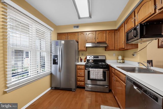 5305-A ADELAIDE DR, Mount Laurel, NJ 08054