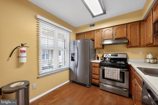 5305-A ADELAIDE DR, Mount Laurel, NJ 08054