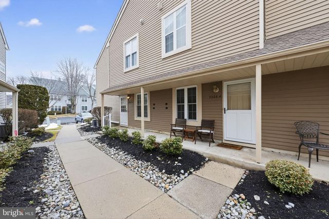 5305-A ADELAIDE DR, Mount Laurel, NJ 08054