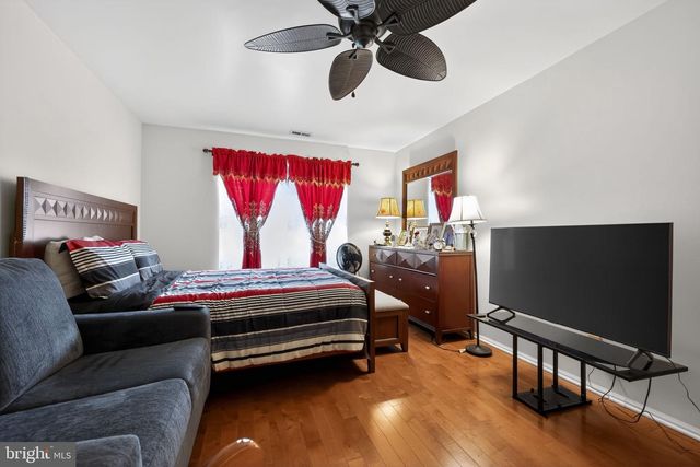 5305-A ADELAIDE DR, Mount Laurel, NJ 08054