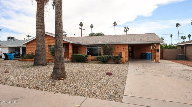 1707 W HIGHLAND Avenue, Phoenix, AZ 85015