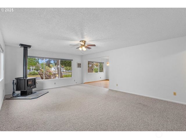 114 Madison Street, Ryderwood, WA 98581