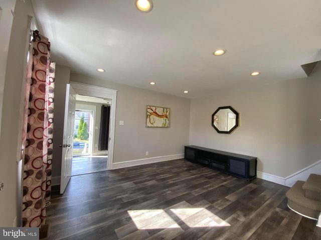 746 16TH AVE, Prospect Park, PA 19076