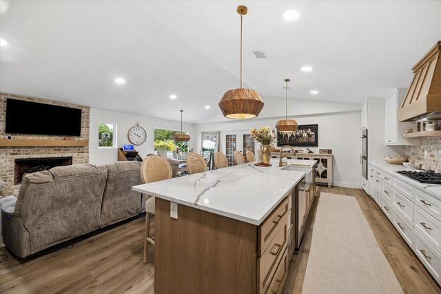 10740 Shepard Hill Road, Willis, TX 77318