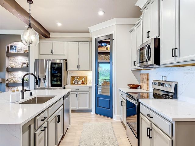 18105 GRAND PROSPERITY DRIVE, Venice, FL 34293